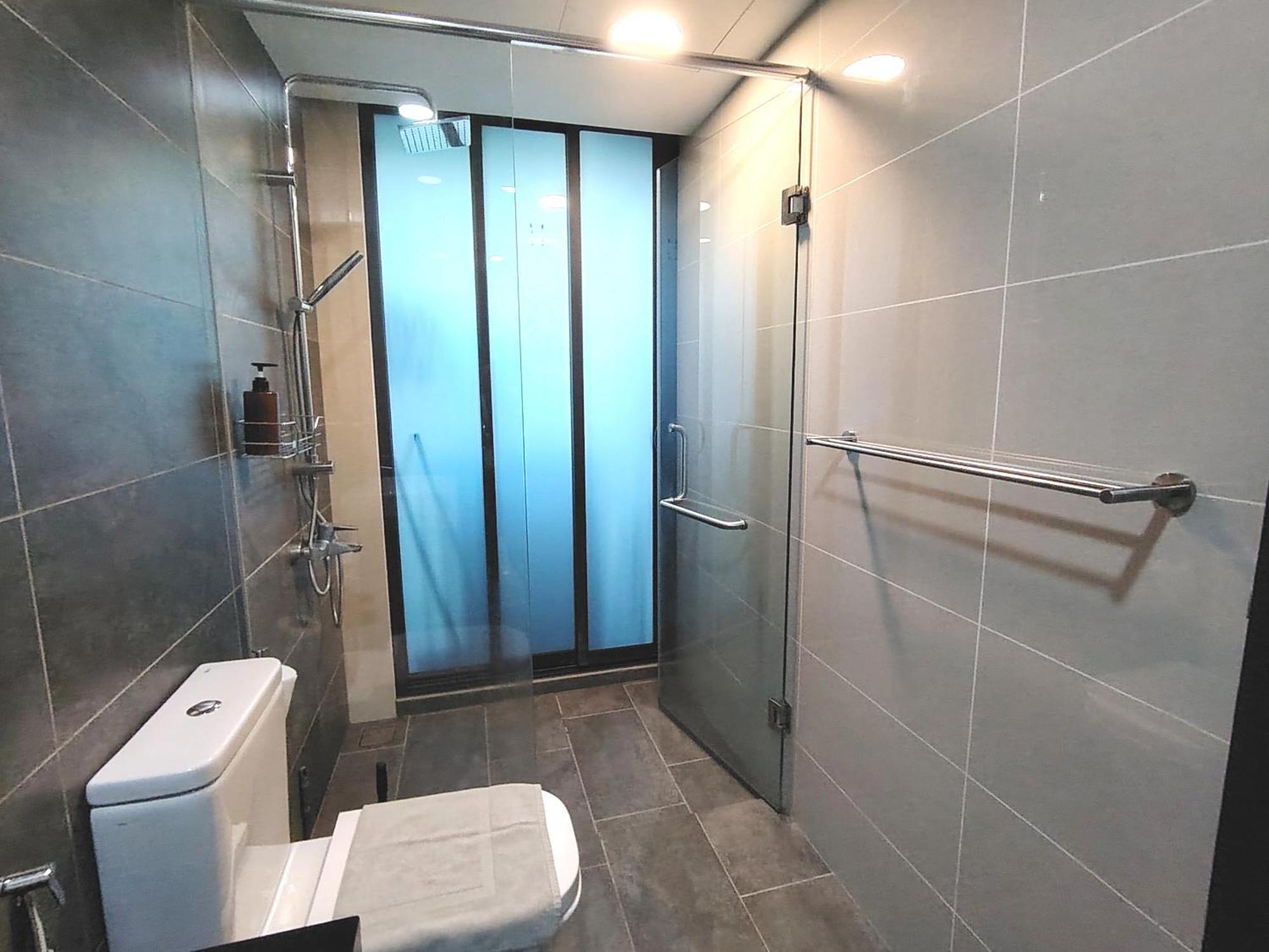 Almas Suites Poolview Netflix 100Mbps Bystay นุสาจายา ภายนอก รูปภาพ